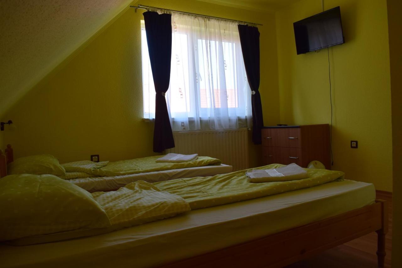Hostal Gamma Praid Exterior foto