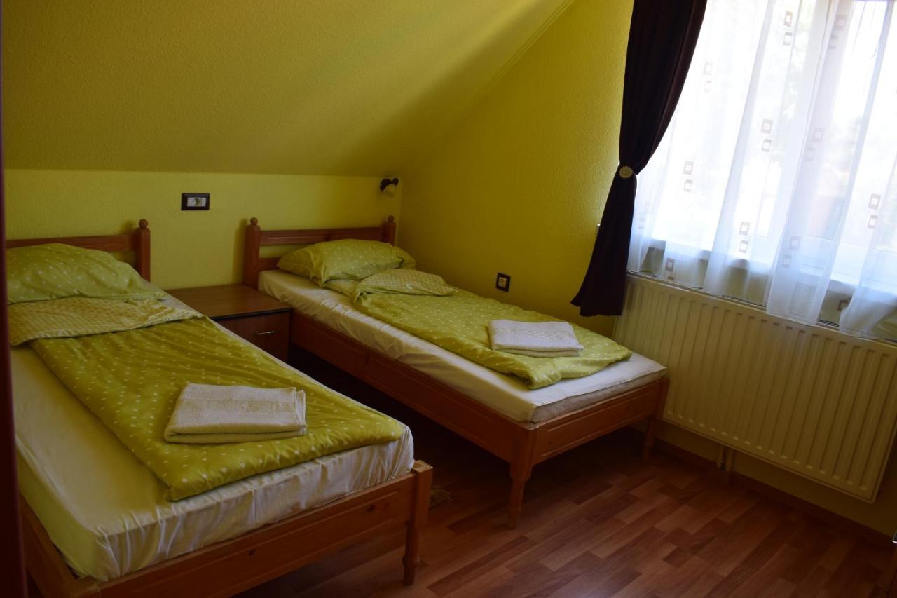 Hostal Gamma Praid Exterior foto